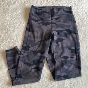 Old Navy Active leggings
